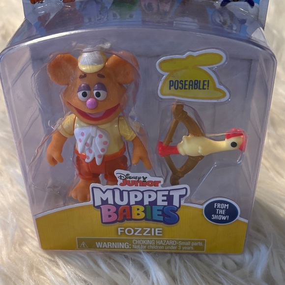 Muppet Babies Fozzie Poseable Toy - Picture 3 of 4